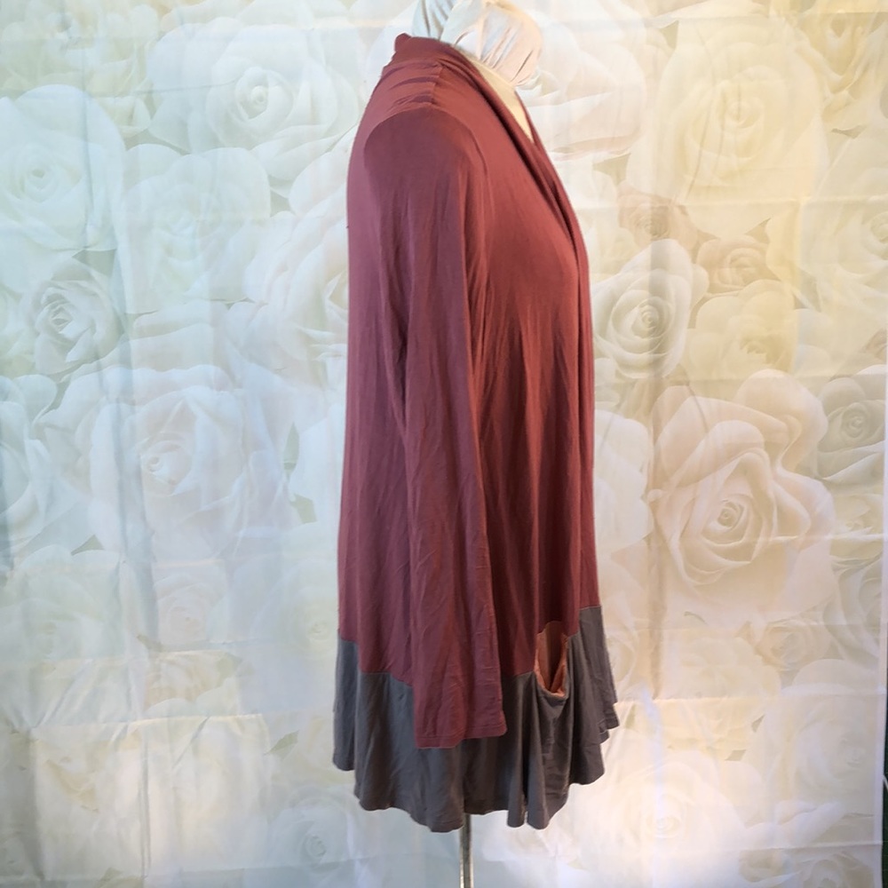 LOGO Open Front Cardigan Sweater Maroon Large - Picture 2 of 8